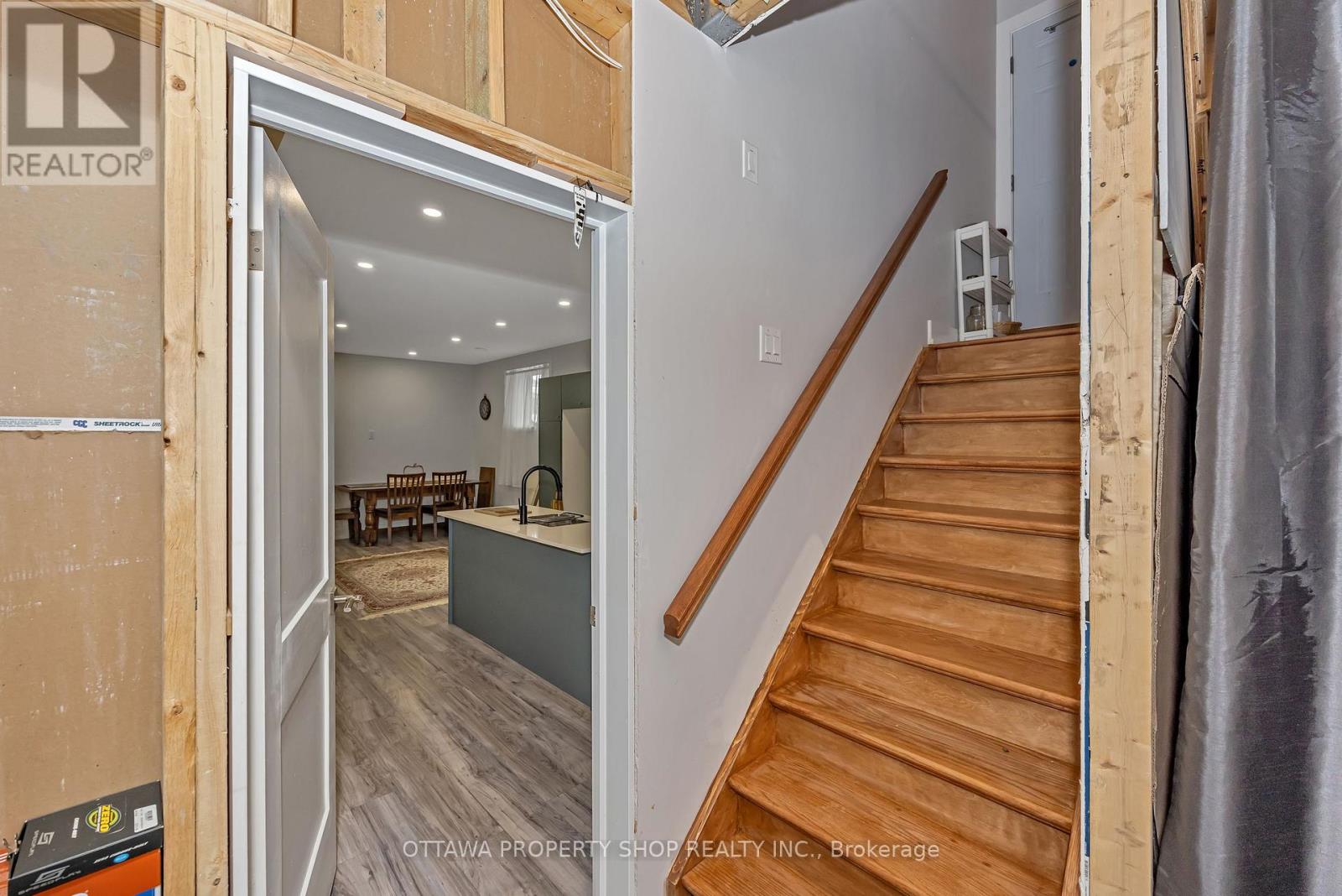 1355 Mory Street, Ottawa, Ontario  K1T 1C8 - Photo 34 - X12953882