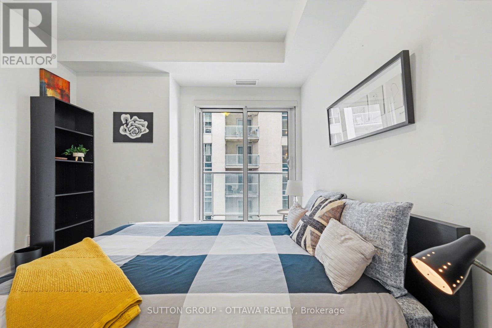 1807 - 242 Rideau Street, Ottawa, Ontario  K1N 0B7 - Photo 12 - X12953900