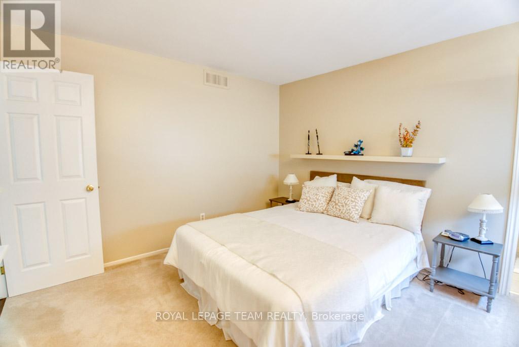 27 Sherk Crescent, Ottawa, Ontario  K2K 2L3 - Photo 33 - X12953916