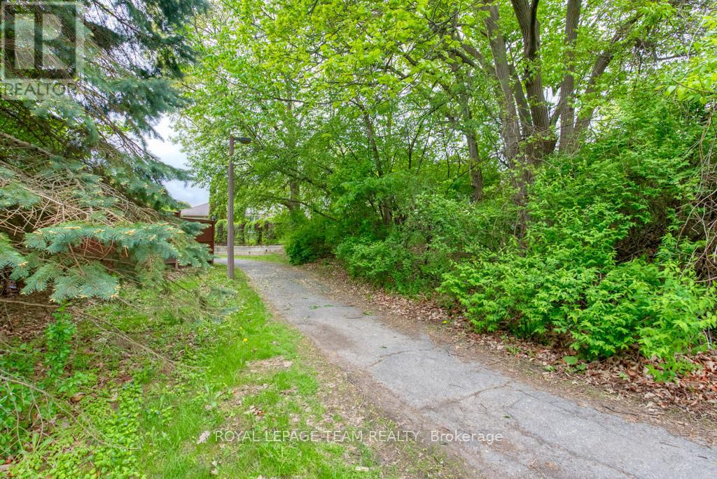 27 Sherk Crescent, Ottawa, Ontario  K2K 2L3 - Photo 37 - X12953916