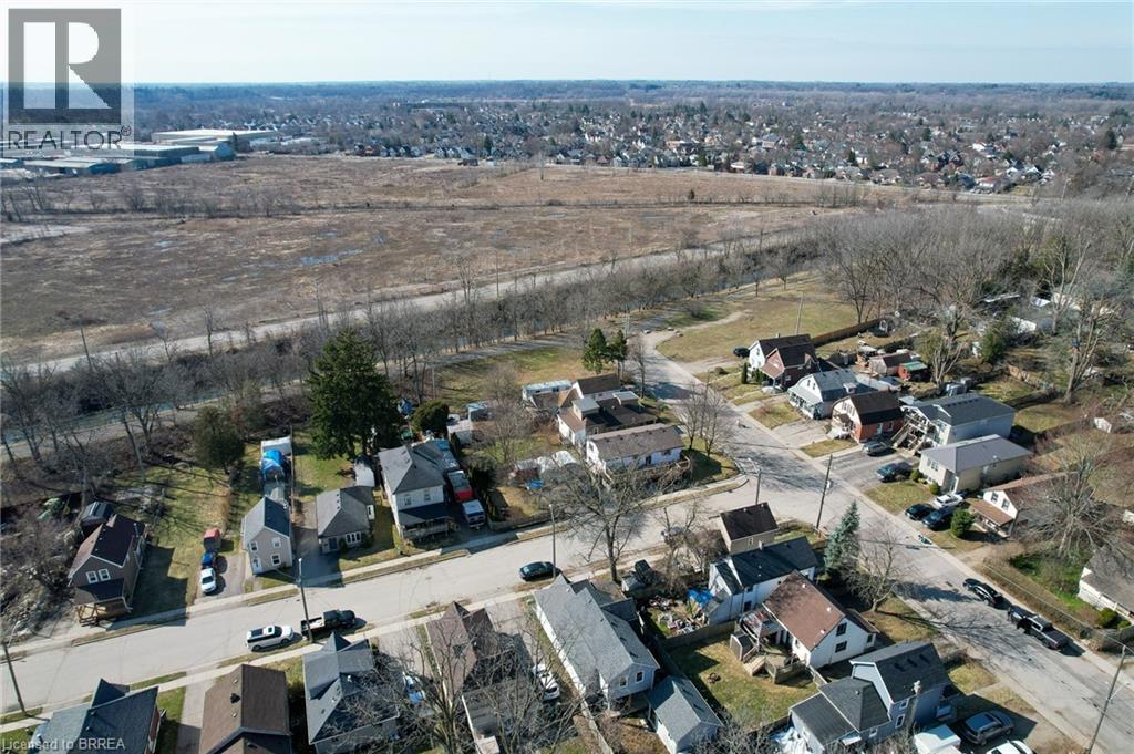 17 Drummond Street, Brantford, Ontario  N3S 5Z2 - Photo 25 - 40817170