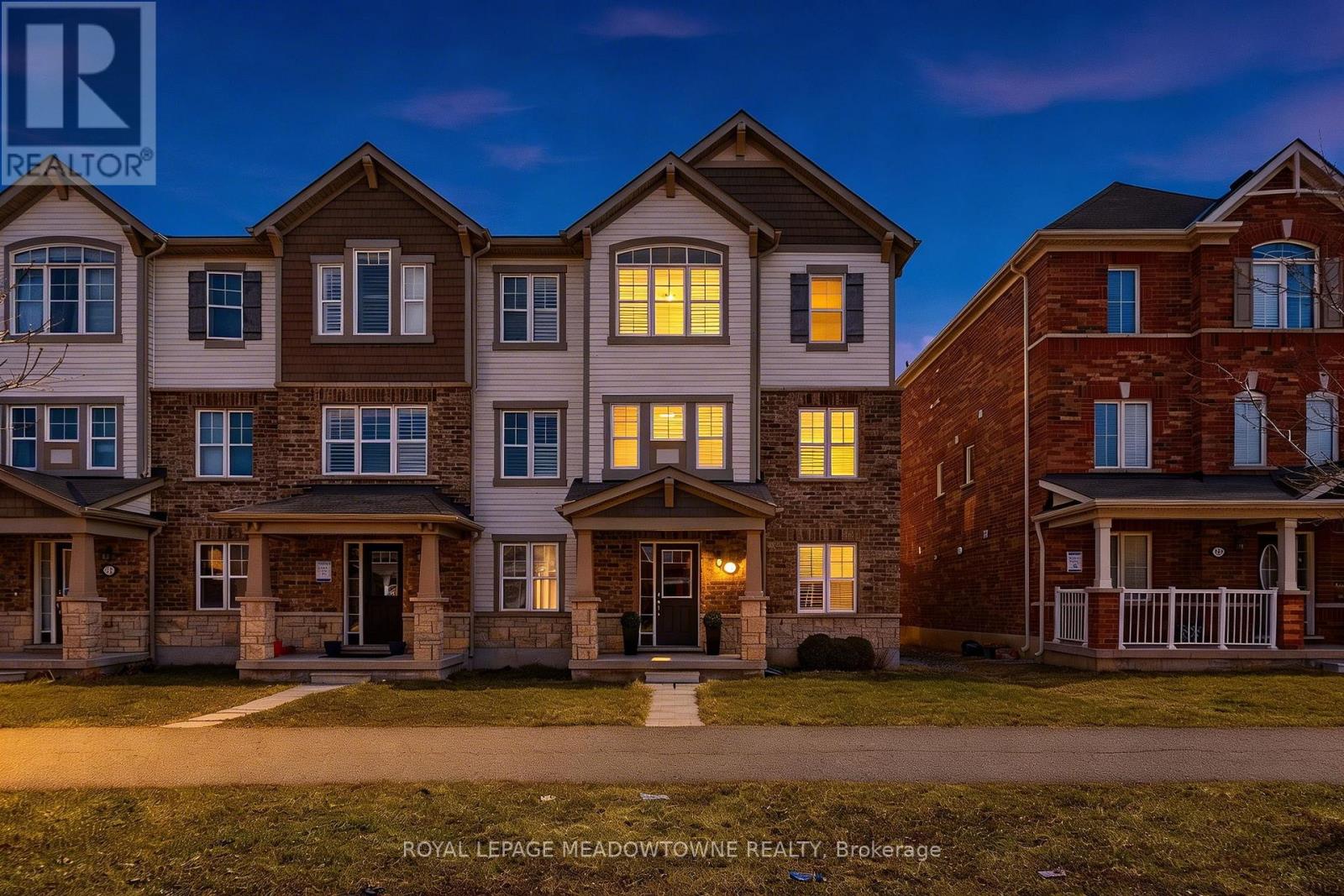 112 Whitlock Avenue, Milton, Ontario  L9E 1G3 - Photo 29 - W12942000