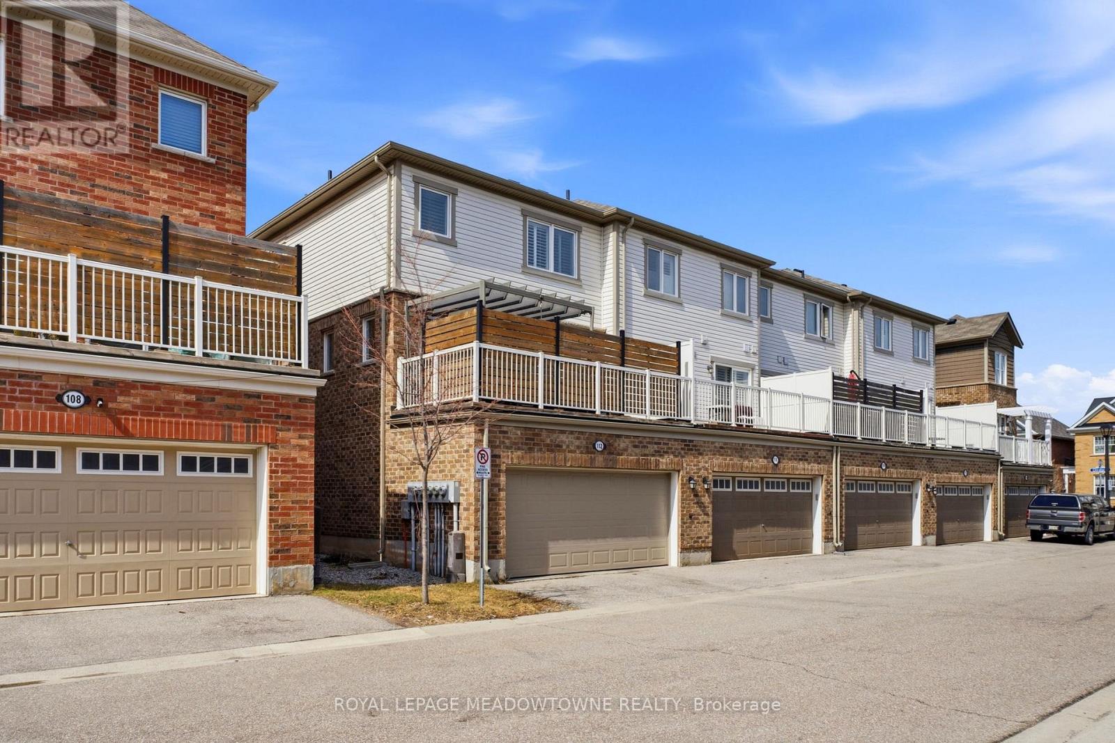 112 Whitlock Avenue, Milton, Ontario  L9E 1G3 - Photo 27 - W12942000