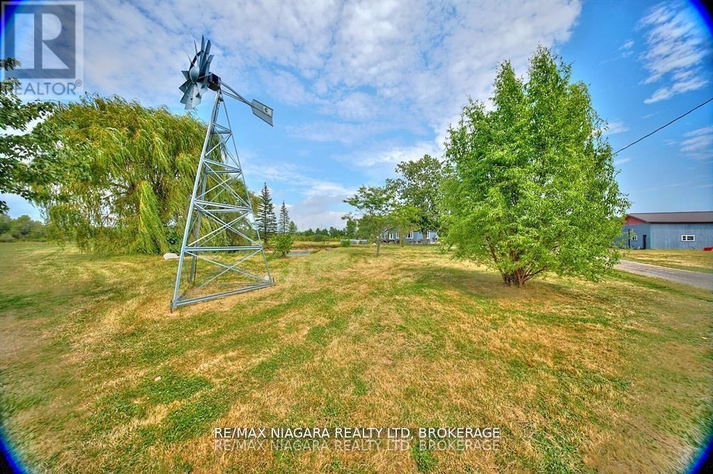 490 Mathews Road, Fort Erie, Ontario  L0S 1R0 - Photo 13 - X12953884