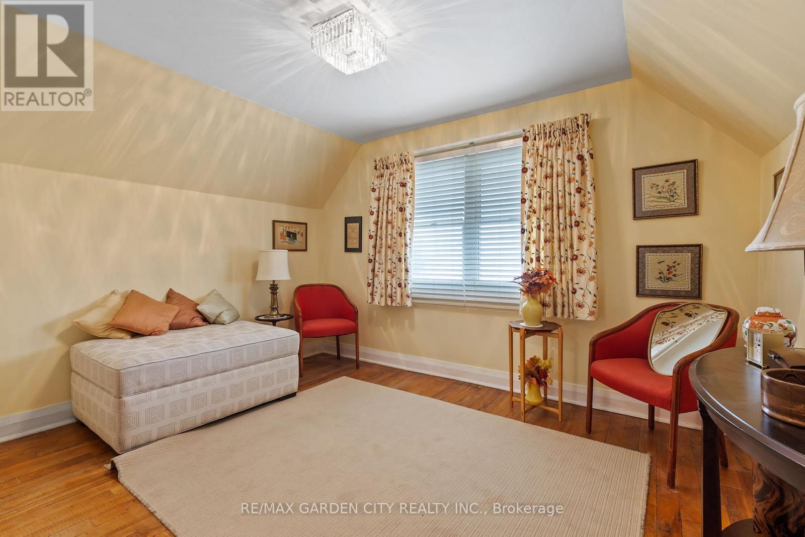 131 Westchester Crescent, St. Catharines, Ontario  L2P 2N6 - Photo 18 - X12953906