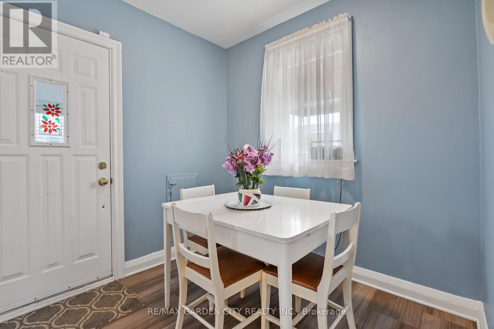 131 Westchester Crescent, St. Catharines, Ontario  L2P 2N6 - Photo 9 - X12953906