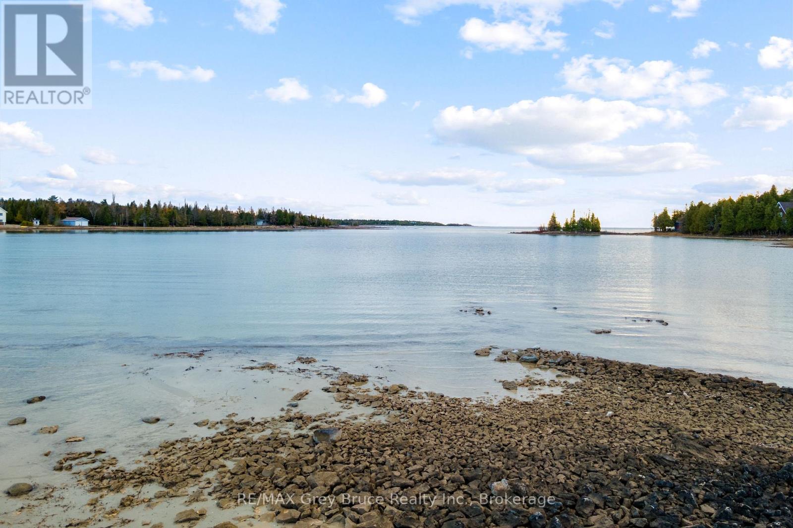 660 Dorcas Bay Road, Northern Bruce Peninsula, Ontario  N0H 2R0 - Photo 8 - X12953890