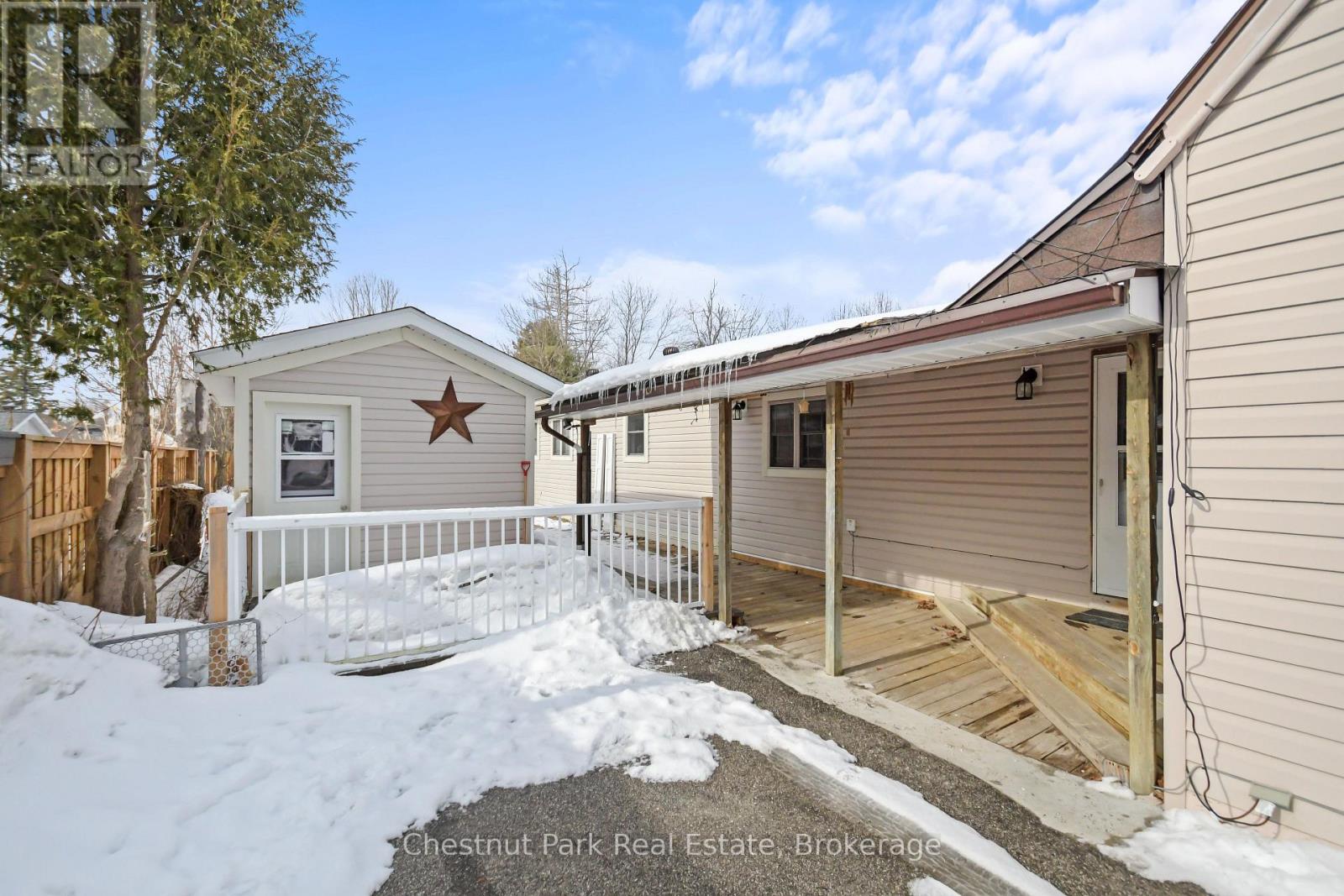 175 Crescent Drive, Gravenhurst, Ontario  P1P 1L4 - Photo 22 - X12953940