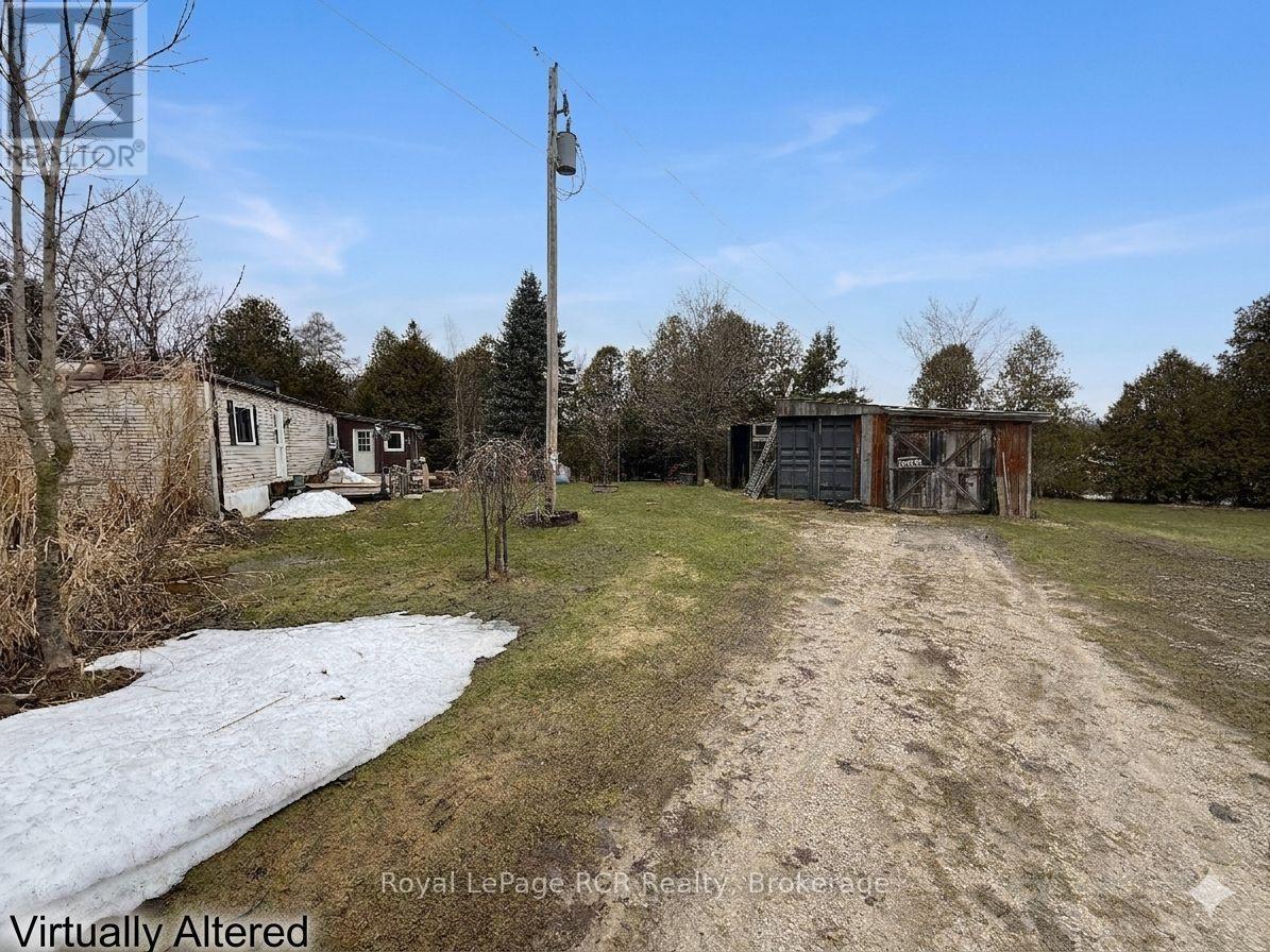 501265 10th Concession, West Grey, Ontario  N0G 1S0 - Photo 4 - X12953946