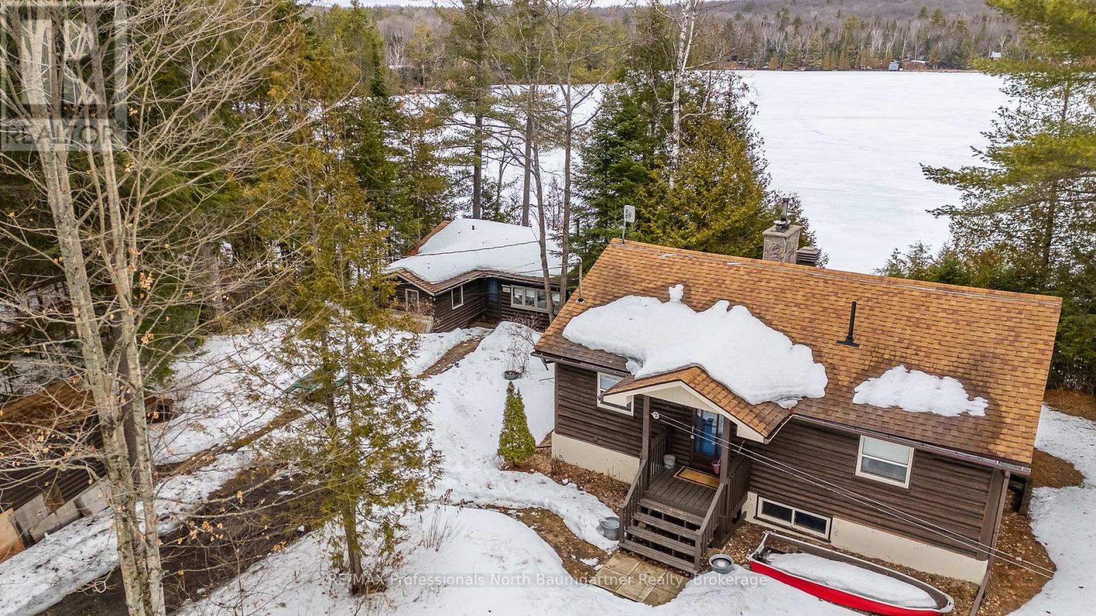 1012 COULSON LANE, Highlands East, Ontario