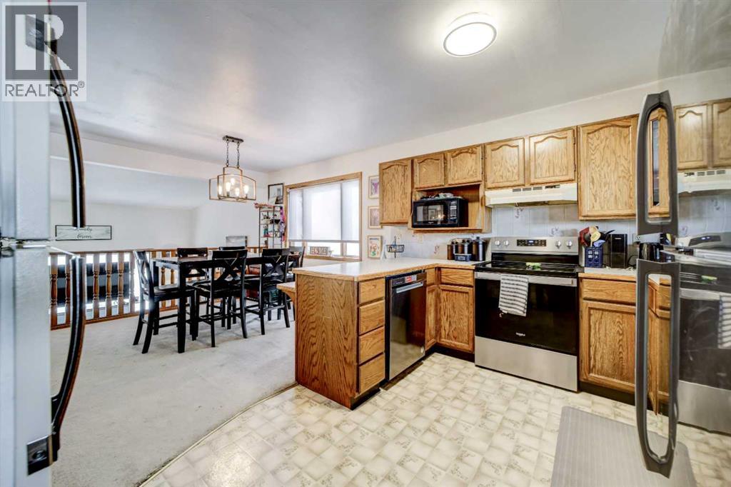 131 Beaverbrook Road N, Lethbridge, Alberta  T1H 5Z7 - Photo 11 - A2297906