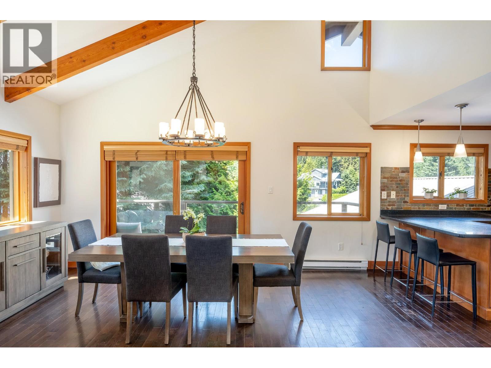 6444 Toad Hollow, Whistler, British Columbia  V8E 0C5 - Photo 8 - R3106545