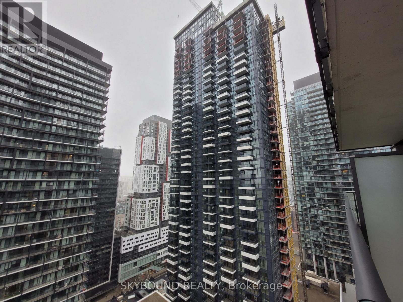 2302 - 101 Peter Street, Toronto, Ontario  M5V 2G9 - Photo 14 - C12953966