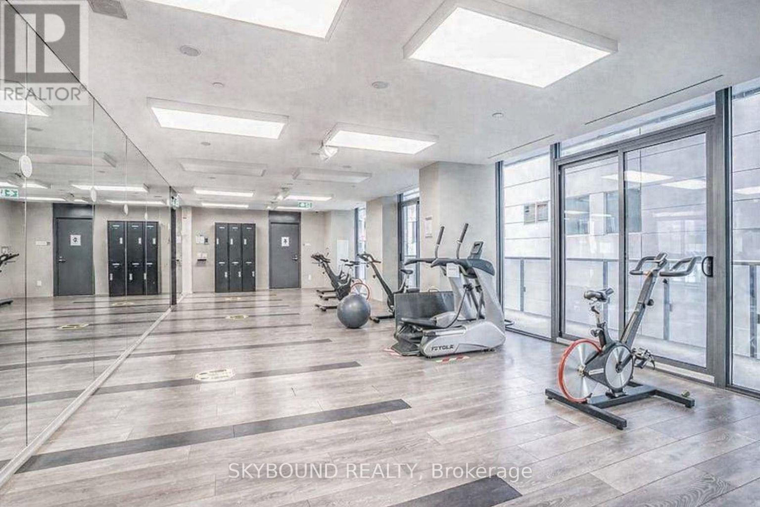 2302 - 101 Peter Street, Toronto, Ontario  M5V 2G9 - Photo 15 - C12953966