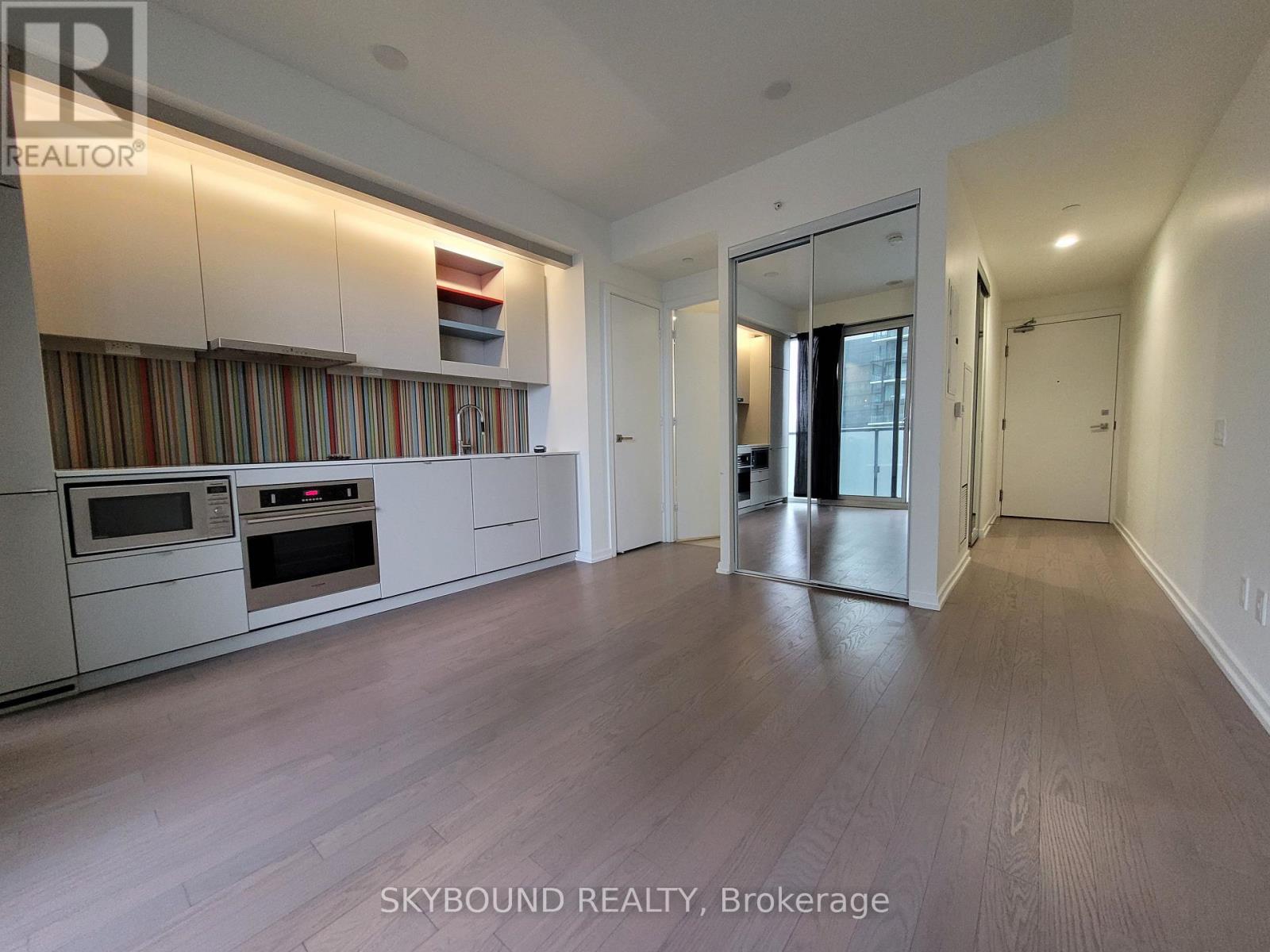 2302 - 101 Peter Street, Toronto, Ontario  M5V 2G9 - Photo 6 - C12953966