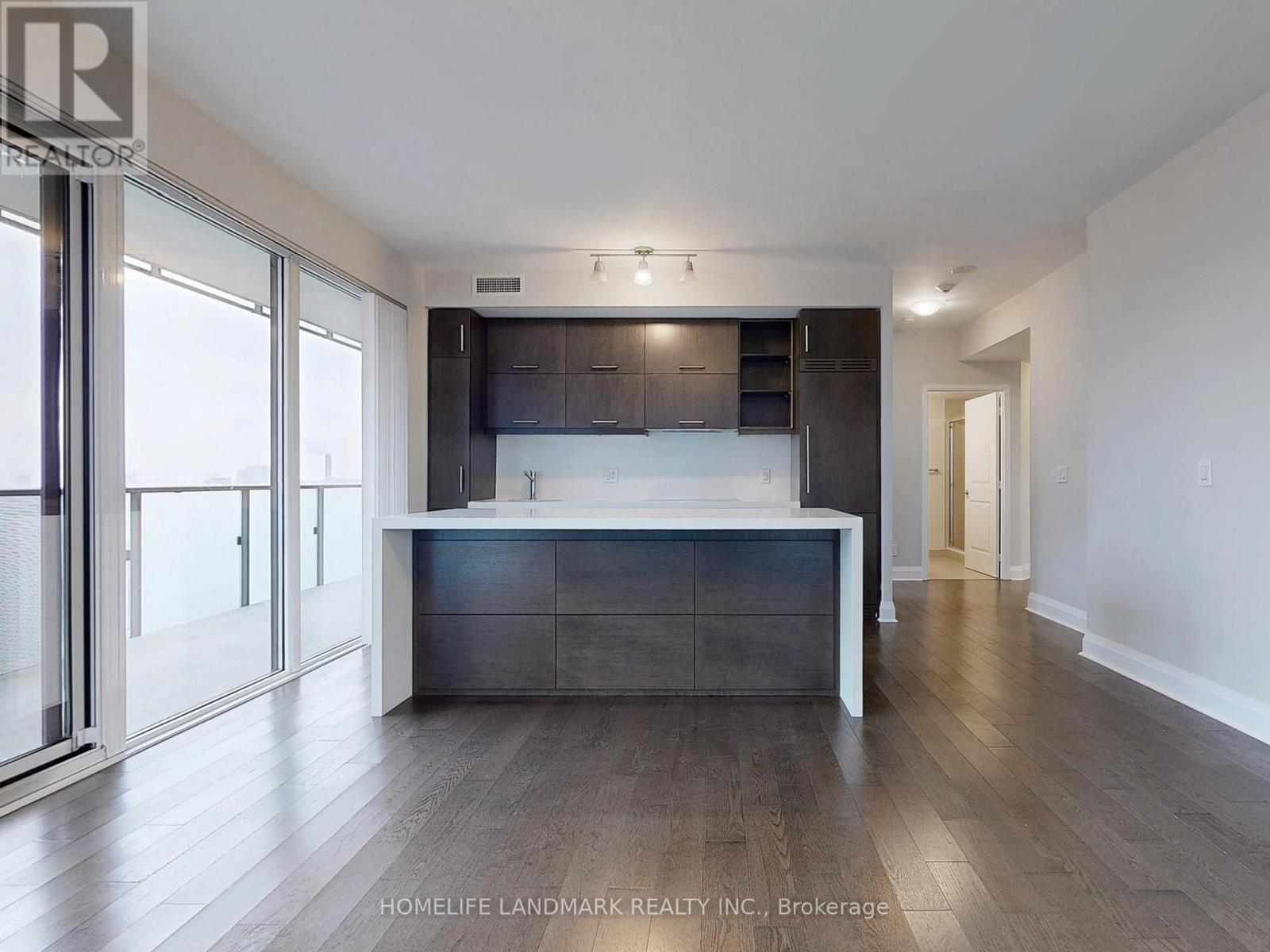 1702 - 65 St Mary Street, Toronto, Ontario  M5S 0A6 - Photo 3 - C12953990