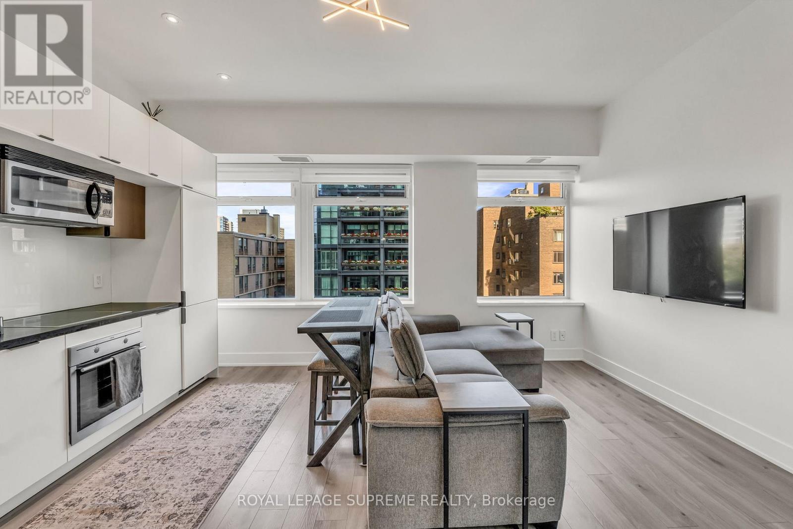 604 - 111 St Clair Avenue W, Toronto, Ontario  M4V 1N5 - Photo 14 - C12954008