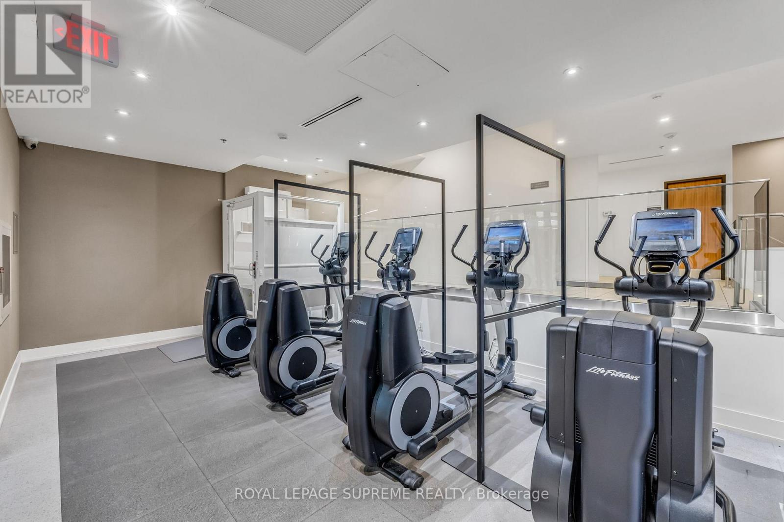 604 - 111 St Clair Avenue W, Toronto, Ontario  M4V 1N5 - Photo 31 - C12954008