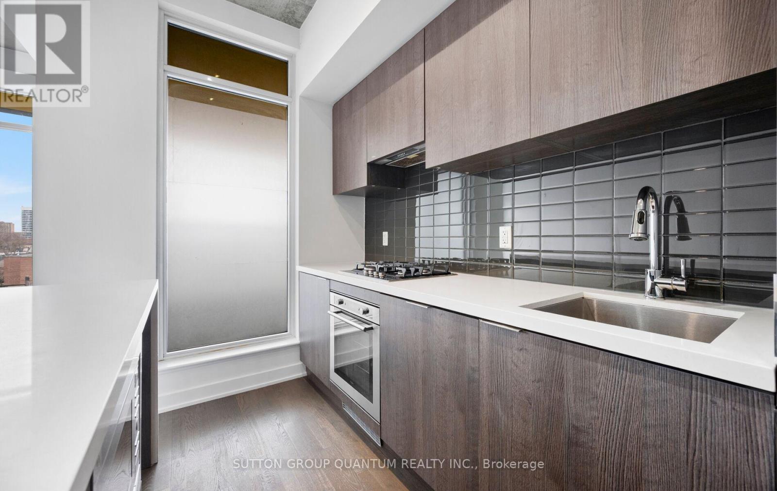 502 - 109 Ossington Avenue, Toronto, Ontario  M6J 0G1 - Photo 4 - C12954010