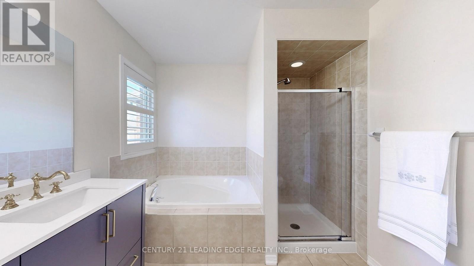 1574 Edgecroft Drive, Pickering, Ontario  L1V 2P8 - Photo 19 - E12953918