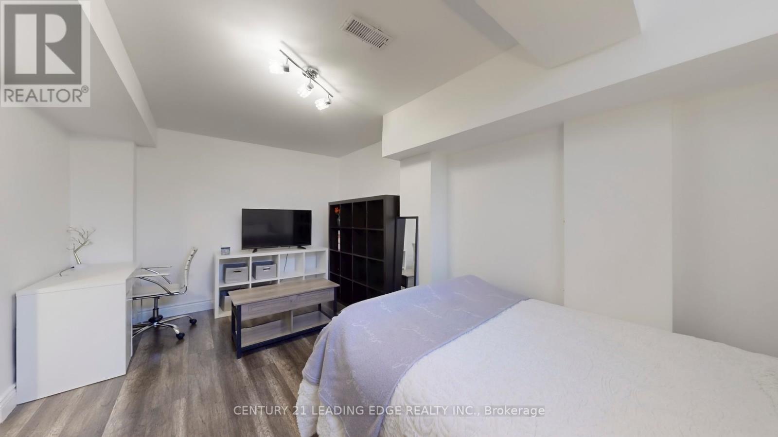 1574 Edgecroft Drive, Pickering, Ontario  L1V 2P8 - Photo 32 - E12953918