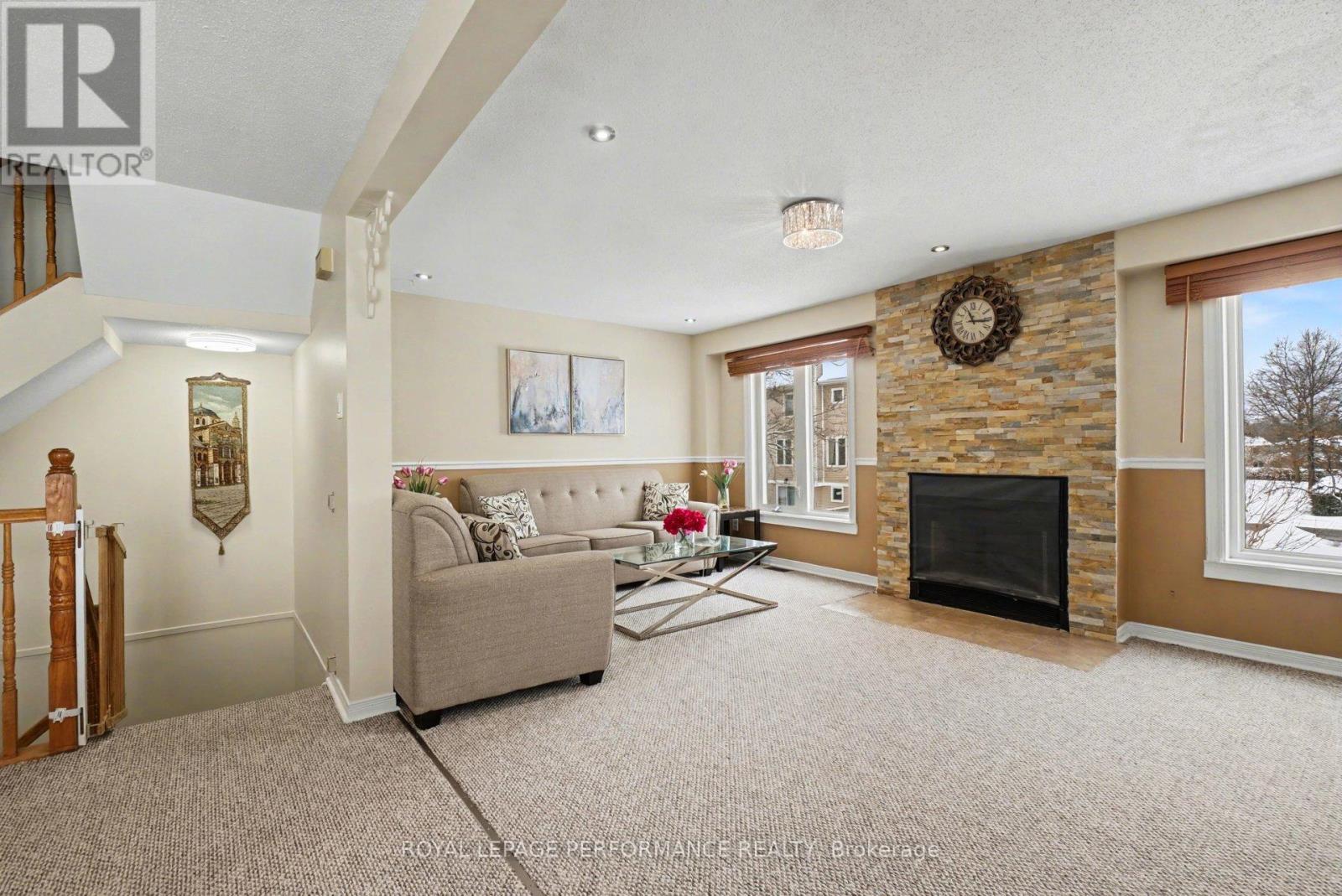 1931 Ashmont Street, Ottawa, Ontario  K1C 7B9 - Photo 10 - X12819002