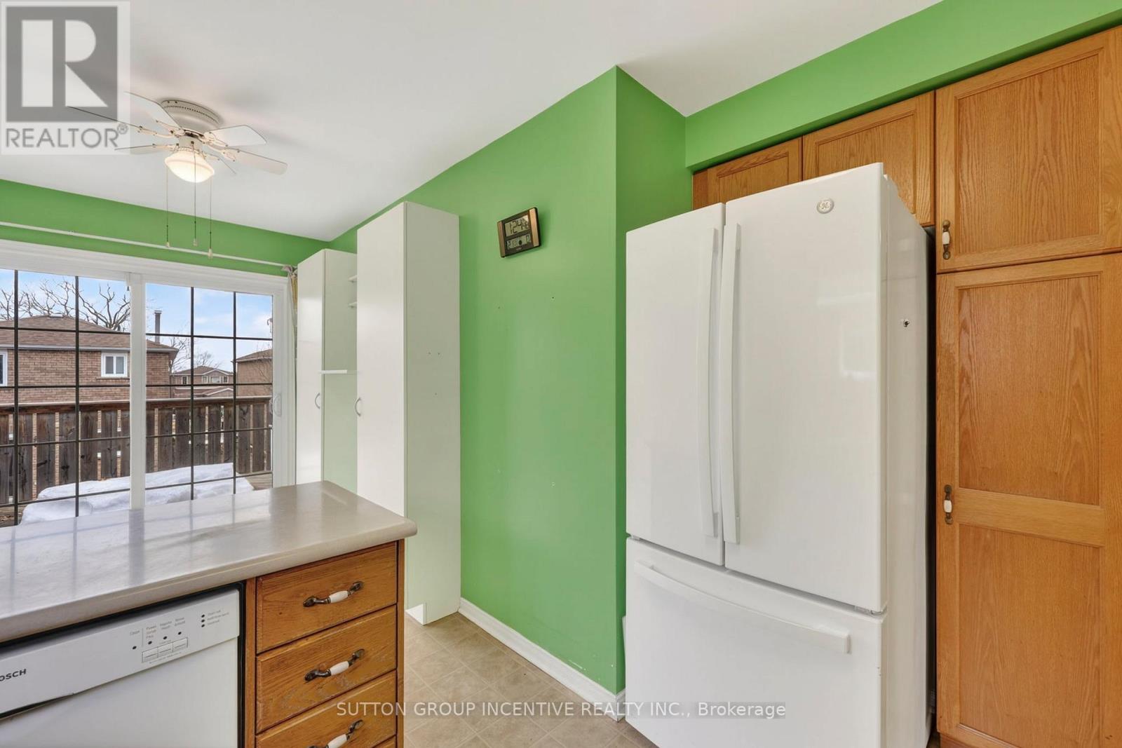 350 Cundles Road W, Barrie (Northwest), Ontario  L4N 7C8 - Photo 15 - S12953954