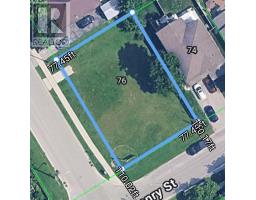 76 HENRY STREET, Barrie, Ontario