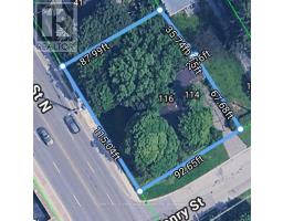 114 HENRY STREET, Barrie, Ontario