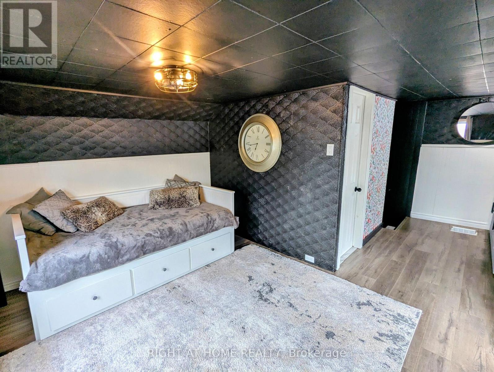 104 Richard Street, Tay (Victoria Harbour), Ontario  L0K 2A0 - Photo 31 - S12953994