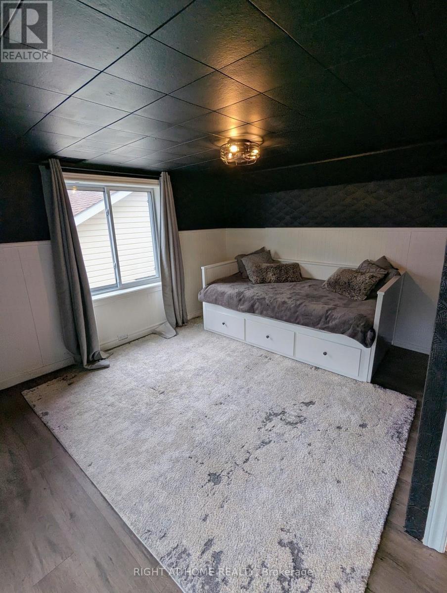 104 Richard Street, Tay (Victoria Harbour), Ontario  L0K 2A0 - Photo 32 - S12953994