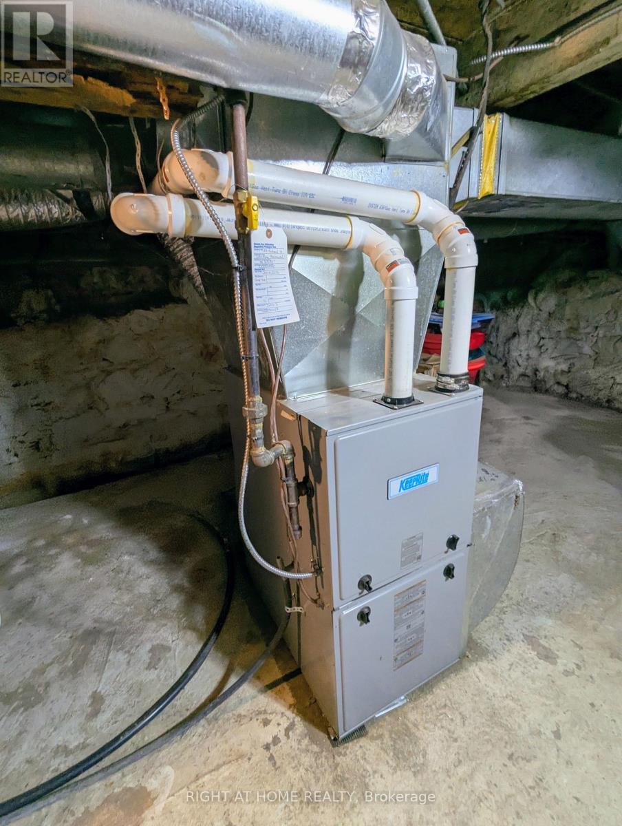 104 Richard Street, Tay (Victoria Harbour), Ontario  L0K 2A0 - Photo 37 - S12953994