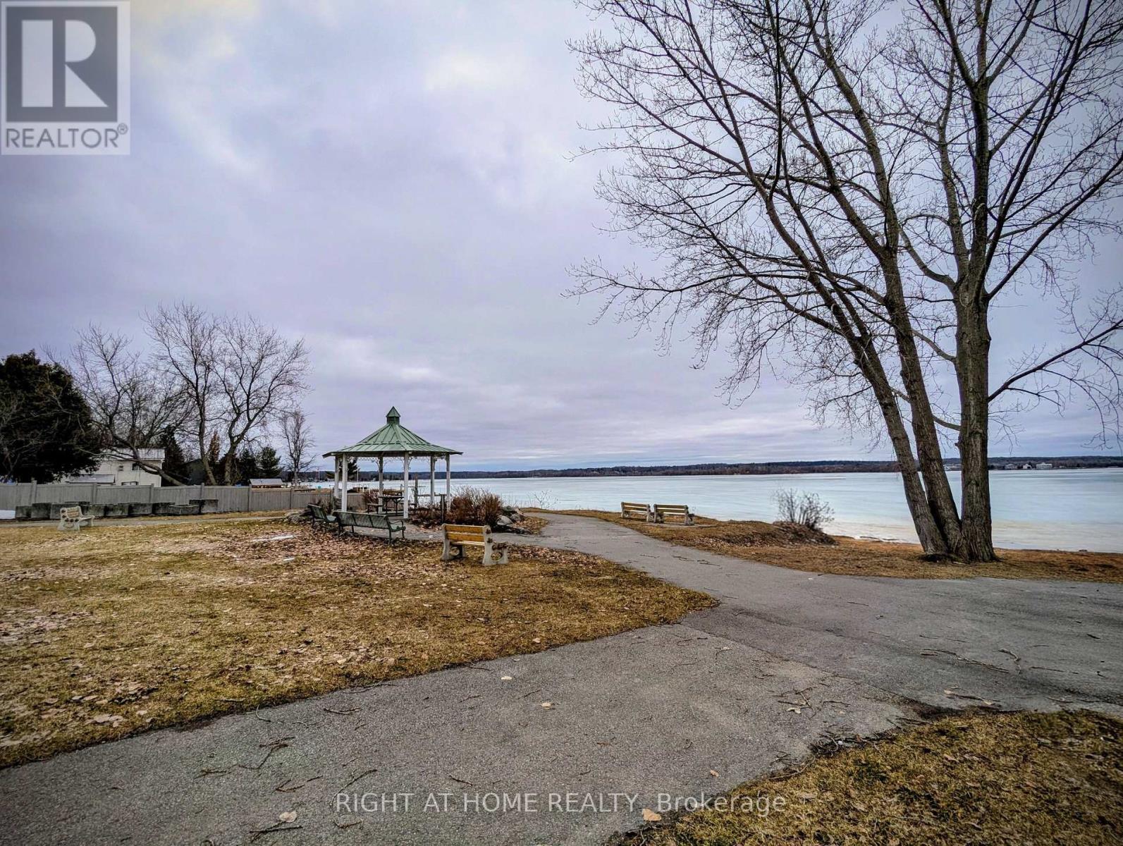 104 Richard Street, Tay (Victoria Harbour), Ontario  L0K 2A0 - Photo 42 - S12953994