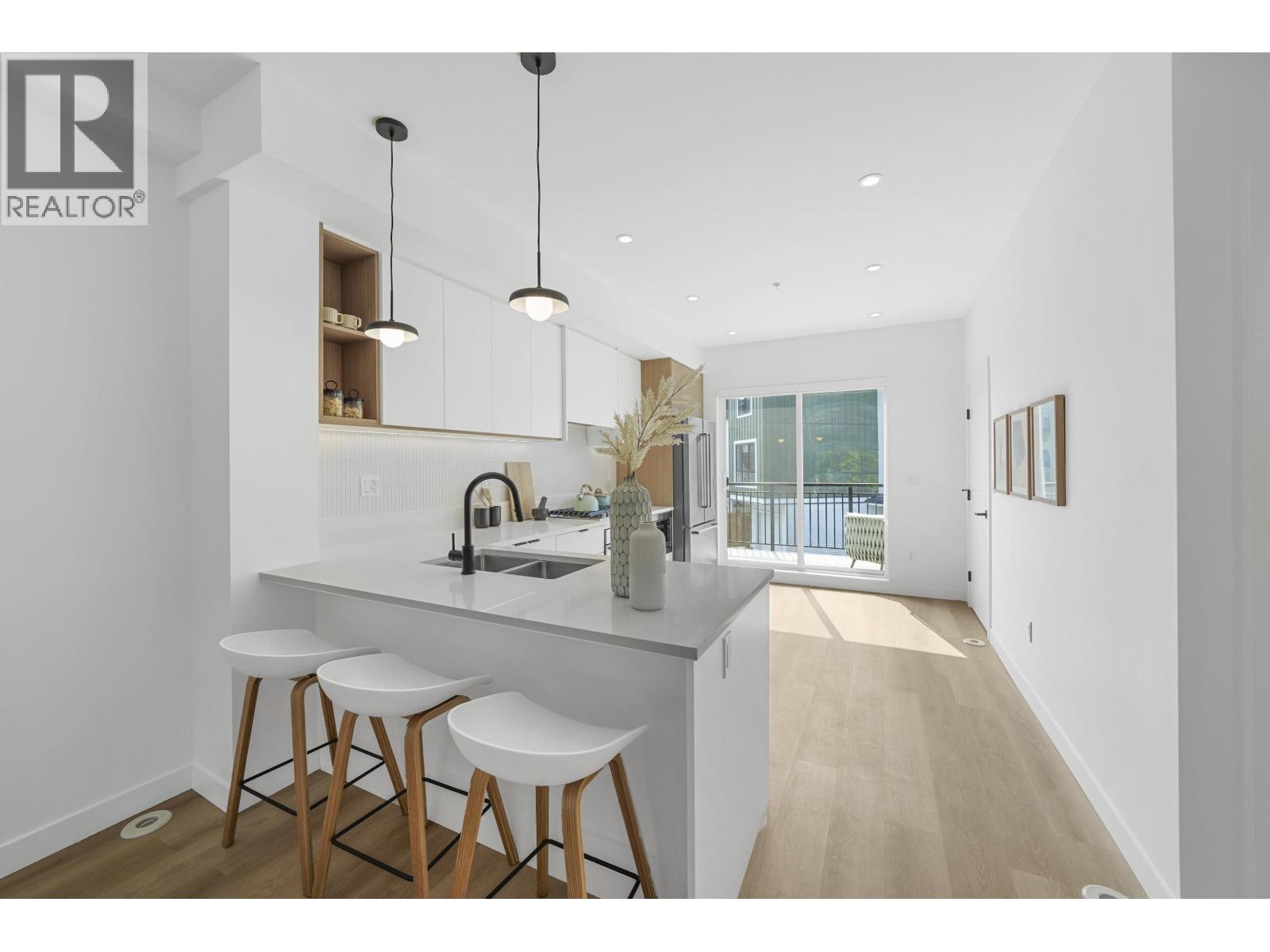 144 388 Duncan Street, New Westminster, British Columbia  V3M 0P9 - Photo 5 - R3075430