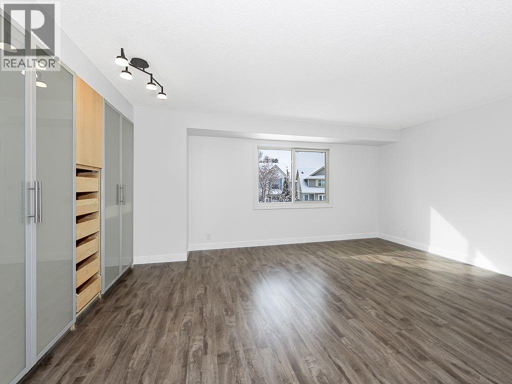 84 Queen Anne Close Se, Calgary, Alberta  T2J 6E5 - Photo 17 - A2297716