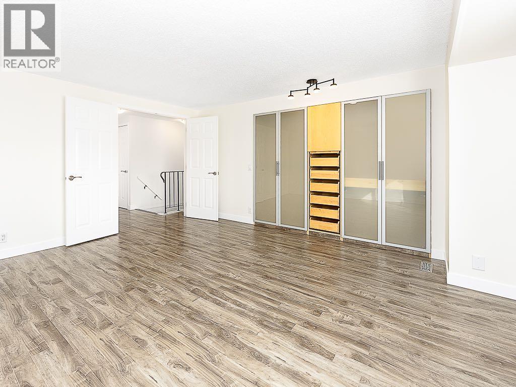 84 Queen Anne Close Se, Calgary, Alberta  T2J 6E5 - Photo 19 - A2297716