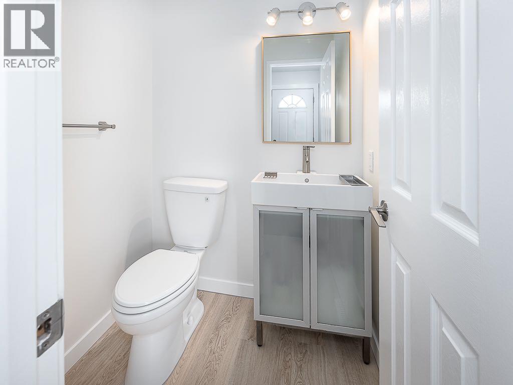 84 Queen Anne Close Se, Calgary, Alberta  T2J 6E5 - Photo 16 - A2297716