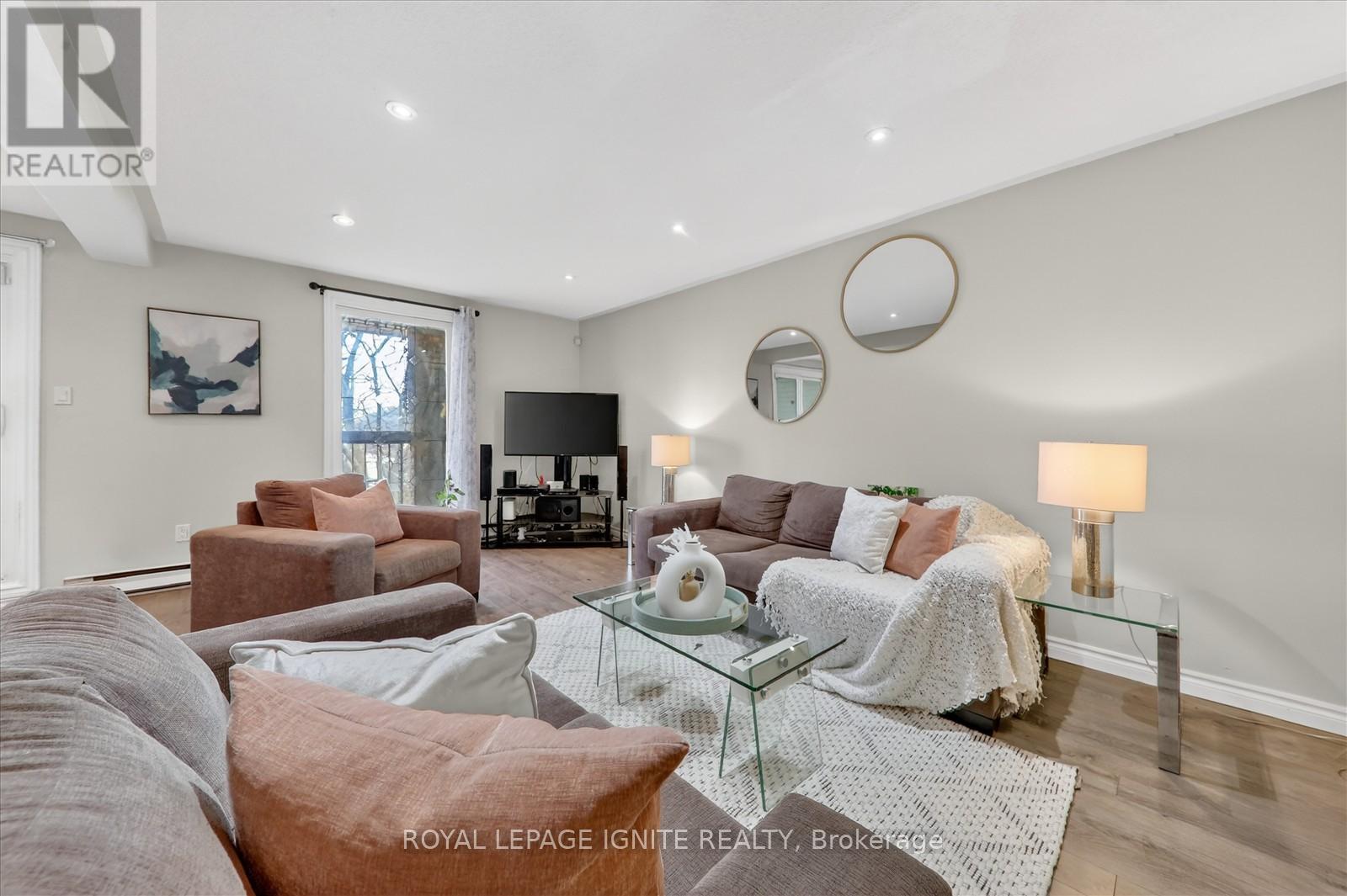 13a - 1360 Glenanna Road, Pickering, Ontario  L1V 2T5 - Photo 4 - E12953554