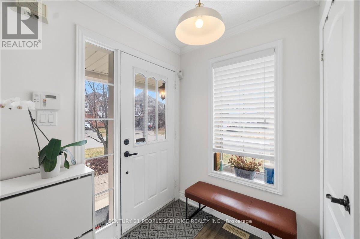 1456 Lyncroft Crescent, Oshawa, Ontario  L1K 2P4 - Photo 5 - E12953422