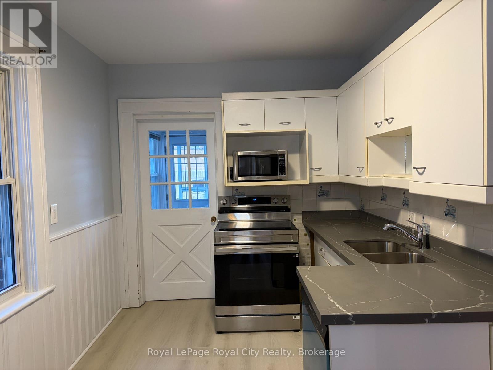 62 Powell Street W, Guelph, Ontario  N1H 1V2 - Photo 5 - X12824510