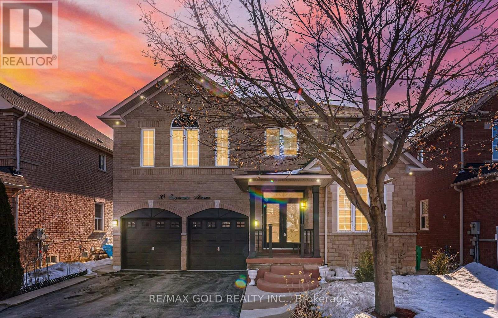 10 Sugarcane Avenue, Brampton, Ontario  L6R 3C8 - Photo 1 - W12953872