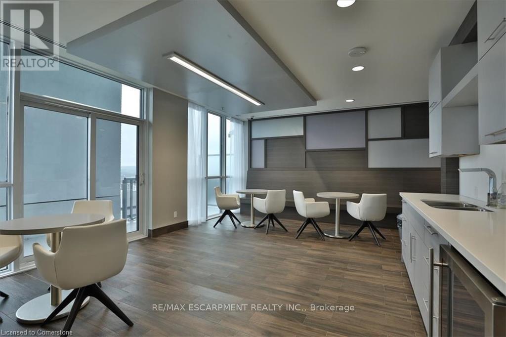 1910 - 2093 Fairview Street, Burlington, Ontario  L7R 0E6 - Photo 27 - W12953886