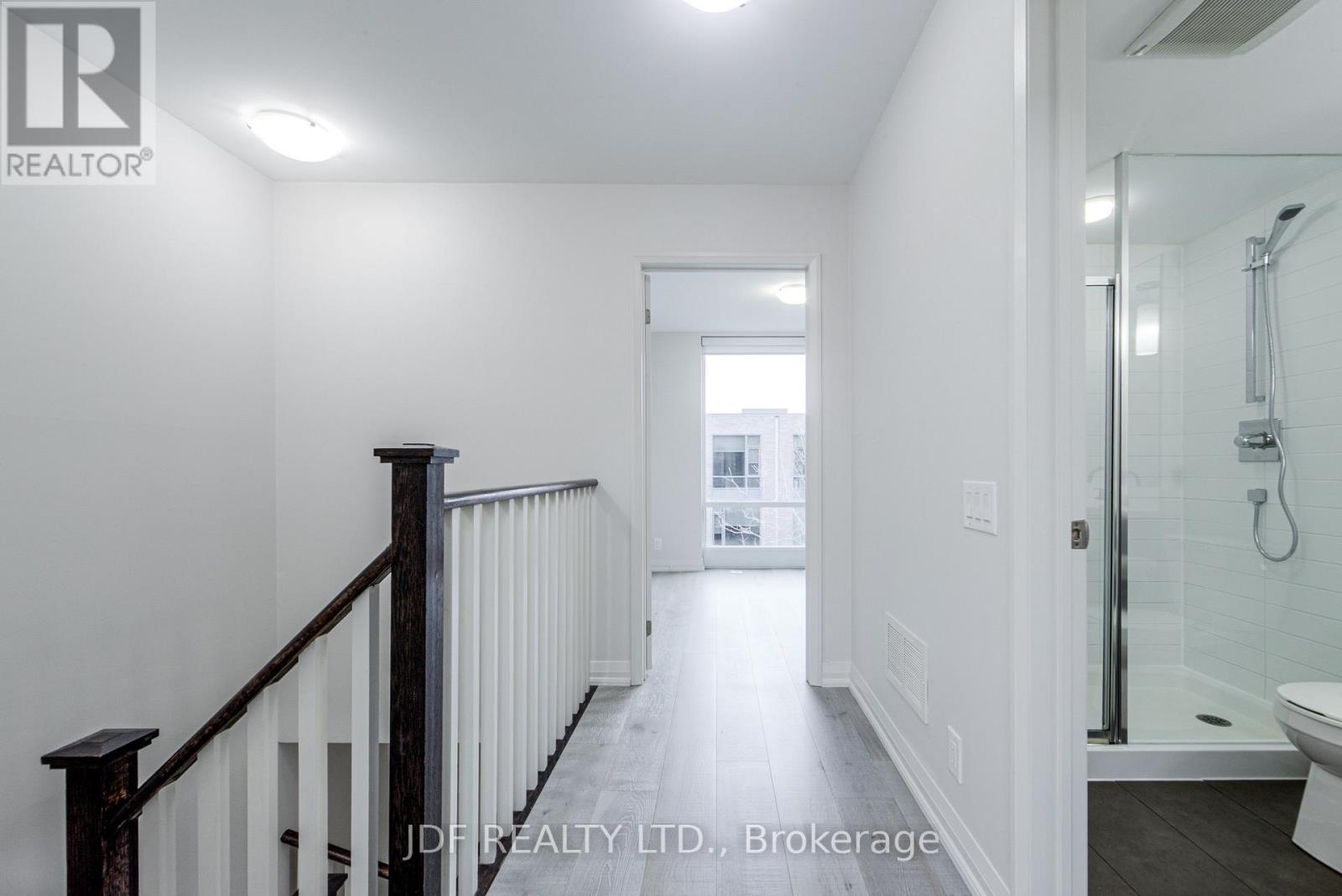 Th 31 - 19 Valhalla Inn Road, Toronto, Ontario  M1N 3B1 - Photo 23 - W12953888