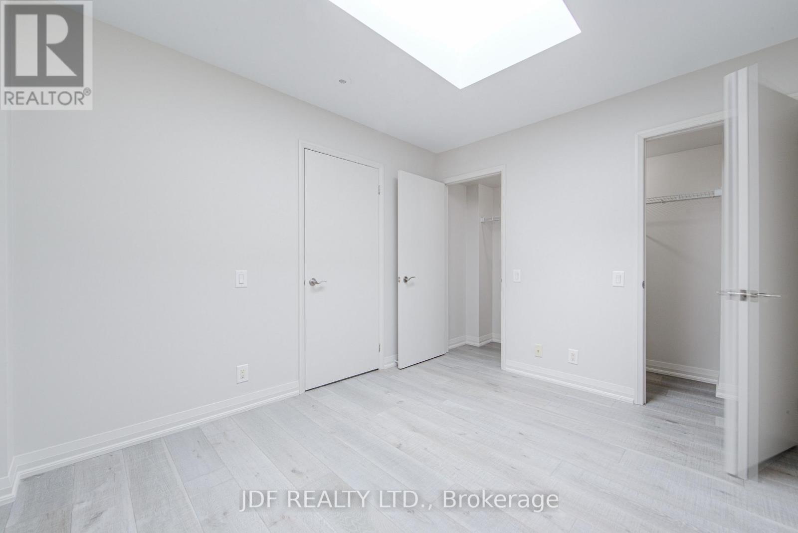 Th 31 - 19 Valhalla Inn Road, Toronto, Ontario  M1N 3B1 - Photo 26 - W12953888