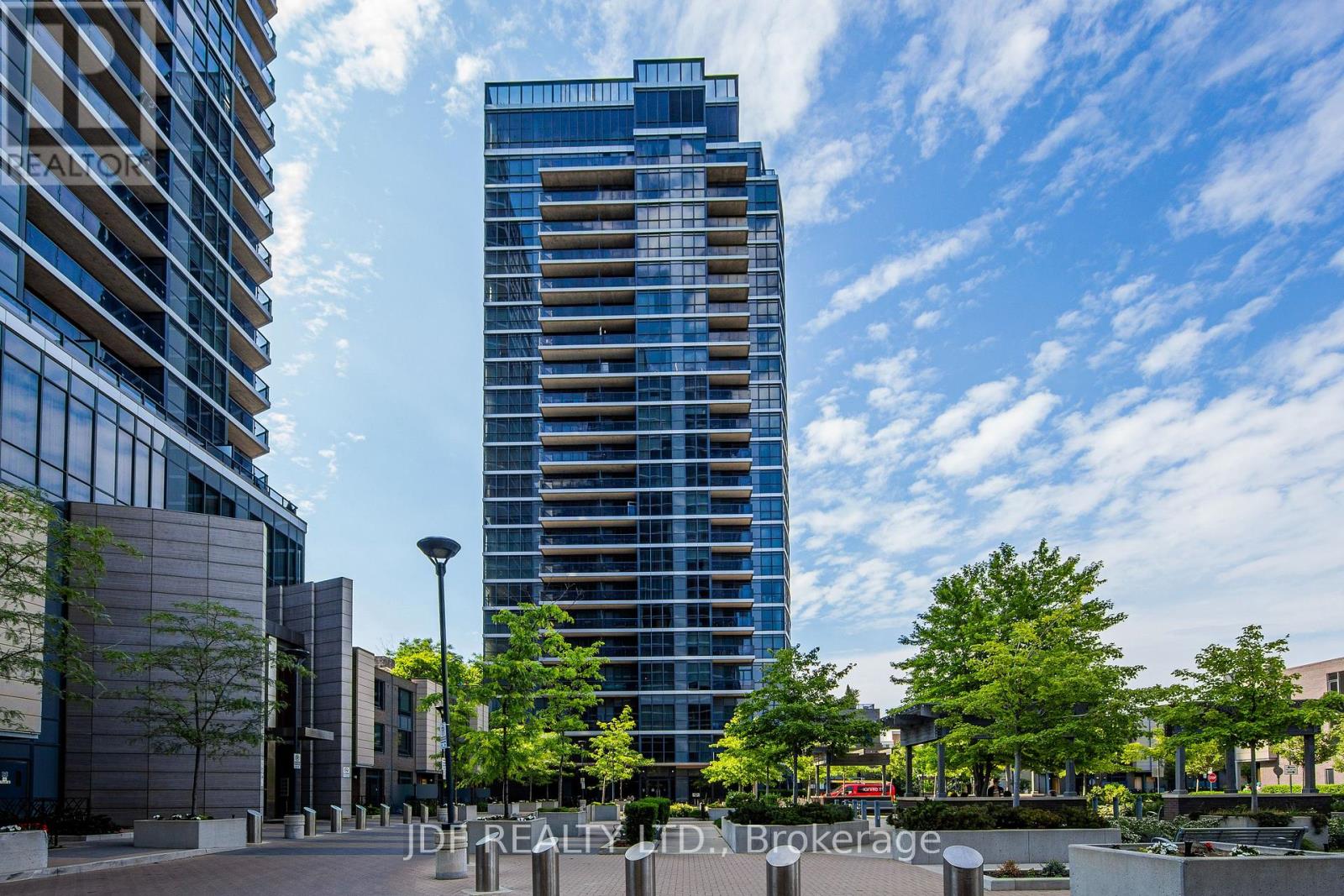 Th 31 - 19 Valhalla Inn Road, Toronto, Ontario  M1N 3B1 - Photo 34 - W12953888