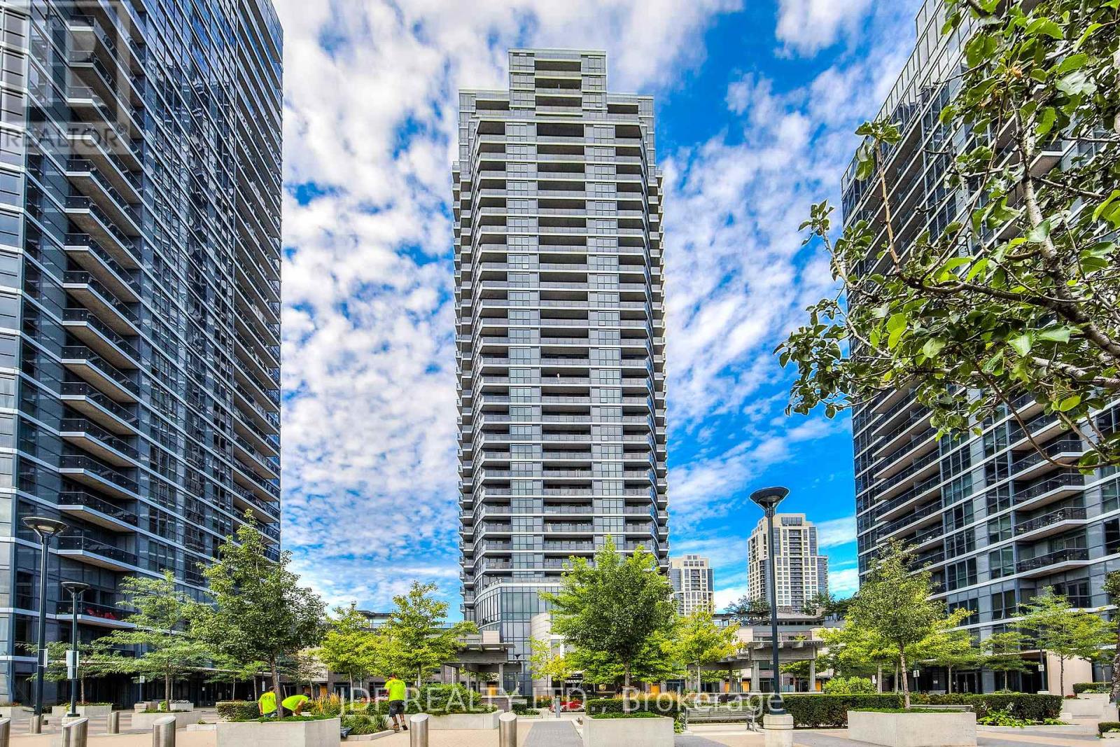 Th 31 - 19 Valhalla Inn Road, Toronto, Ontario  M1N 3B1 - Photo 35 - W12953888