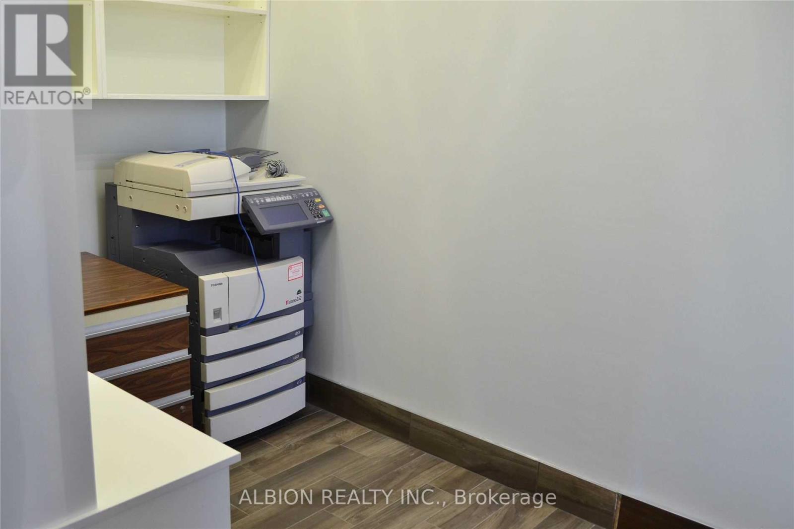 16 - 2001 Albion Road, Toronto, Ontario  M9W 6V6 - Photo 7 - W12953896