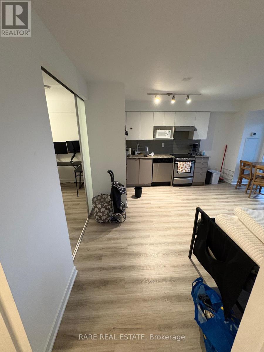 1107 - 160 Flemington Road, Toronto, Ontario  M6A 2N9 - Photo 5 - W12953904