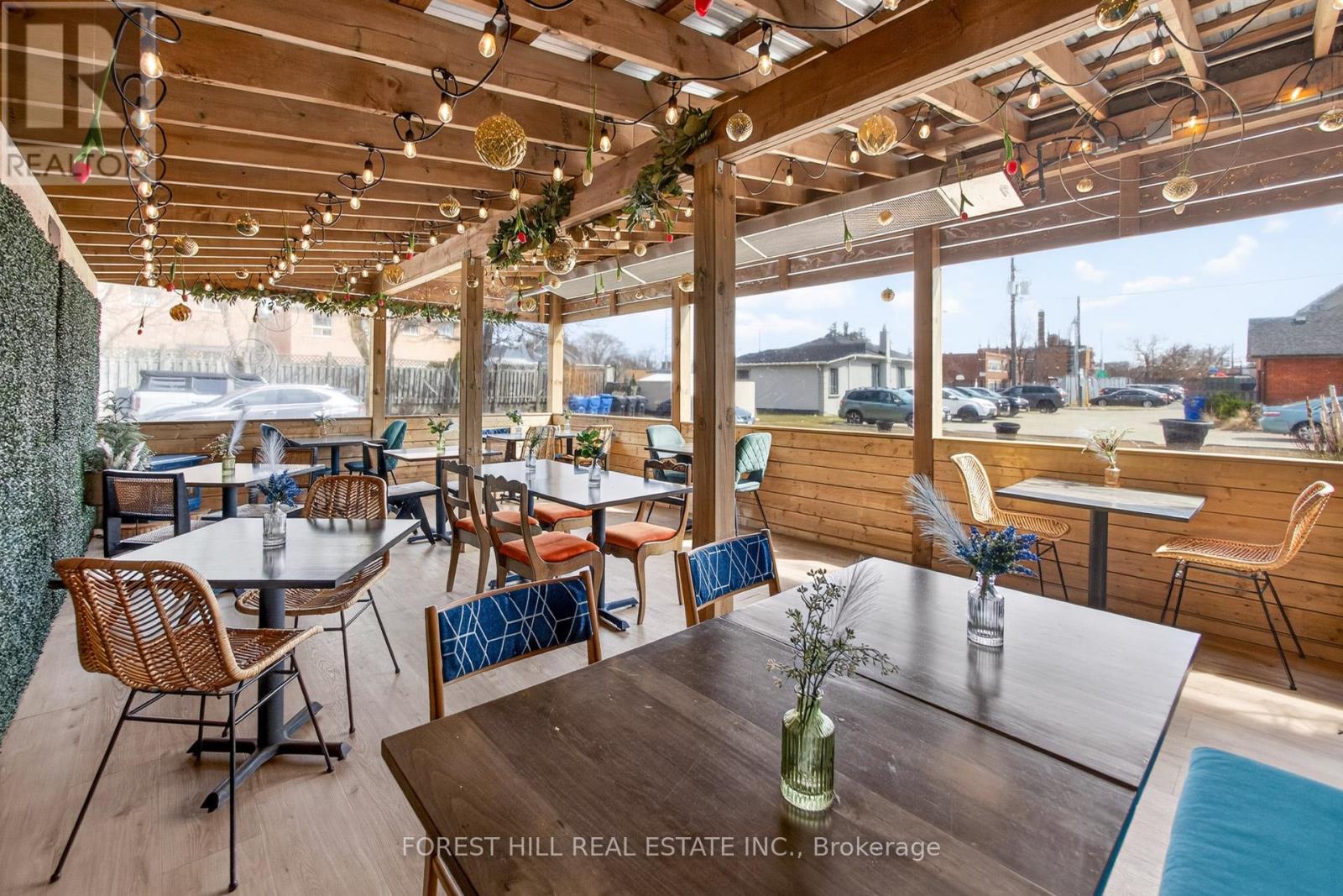 151 Queen Street S, Mississauga, Ontario  L5M 1L1 - Photo 13 - W12953912