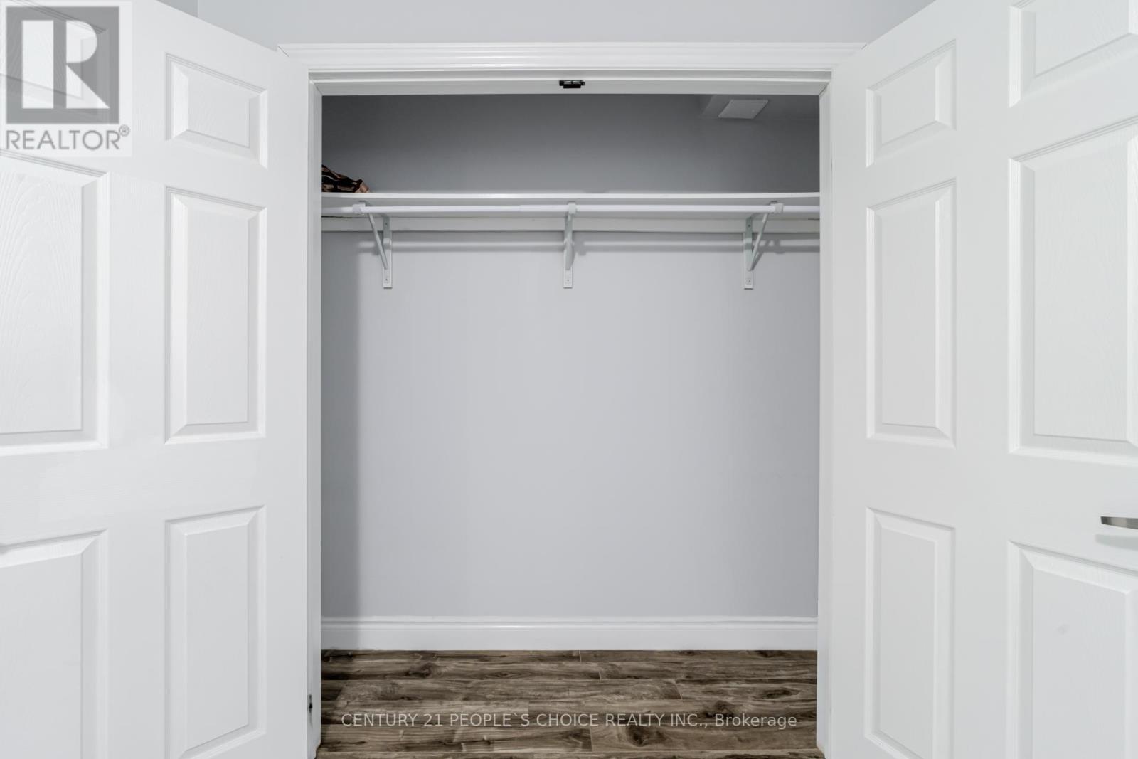 220 Castle Oaks Crossing, Brampton, Ontario  L6P 3X2 - Photo 23 - W12953952